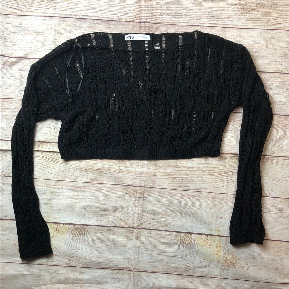 Zara‎ Off-the-Shoulder Black Sweater 🩵